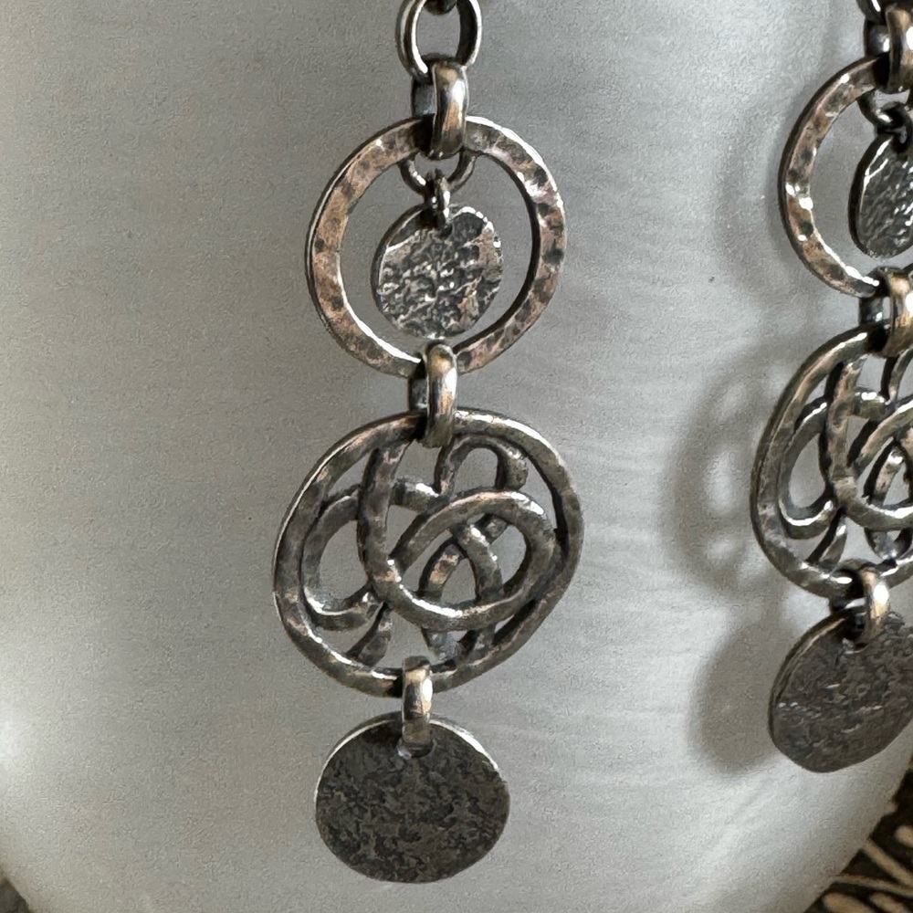 Silpada Earrings W2040 Sterling Silver Hammered Celtic Dangle Triple Disc Textur - Picture 4 of 7